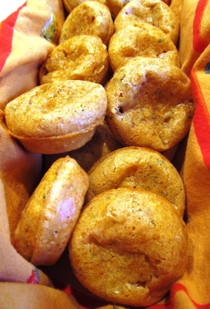 Brazilian Cheese Puffs1.jpg